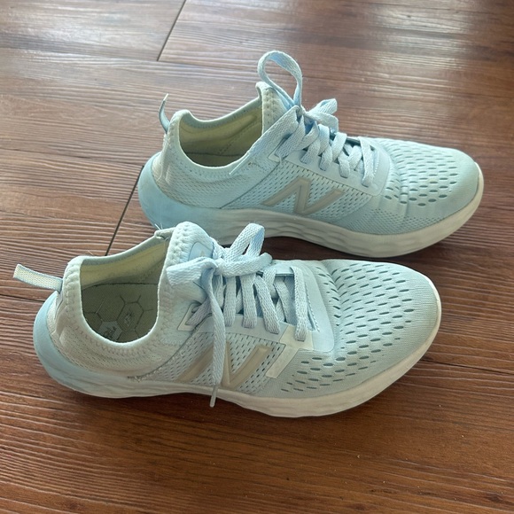 New Balance Womens WSPTRB2 Light Blue Running Shoes Size 9 (M) - Picture 5 of 11